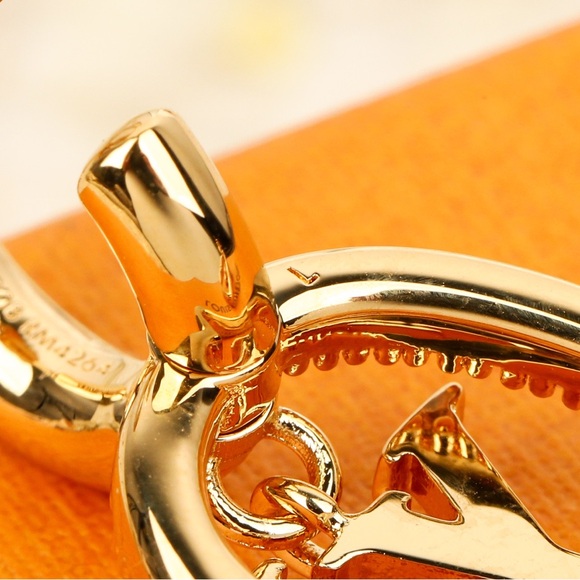 Louis Vuitton Gold and Silver Heart Earrings - Picture 5 of 7